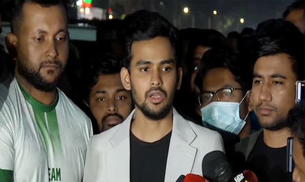 'বাংলাদেশের গণতন্ত্র ও সার্বভৌমত্বের প্রশ্নে বেগম জিয়ার নামটি সবার আগে আসবে'