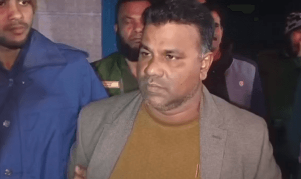 হাসপাতাল লিজ নিয়ে করতেন জটিল সব সার্জারি, বরিশালে ভুয়া চিকিৎসক আটক