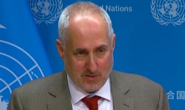 ভেনেজুয়েলার নৌকায় হামলার অনুমতি দিয়েছিলেন মার্কিন প্রতিরক্ষামন্ত্রী