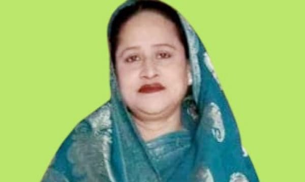 পুলিশের কাছ থেকে পালিয়ে যাওয়ার ১২ ঘণ্টা পর ফের গ্রেপ্তার আওয়ামী লীগ নেত্রী