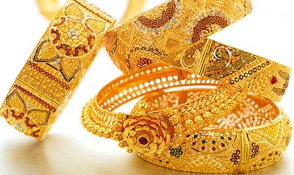 এবার দাম কমল স্বর্ণের