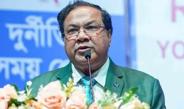 ৯ হাজার কোটি টাকার ক্ষতিতে দুদকের সাবেক কমিশনারসহ ৬ জনের বিরুদ্ধে মামলা