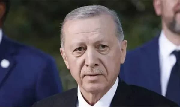 নিজস্ব সাবমেরিন তৈরি করছে তুরস্ক