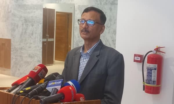 শেখ হাসিনাকে ফেরত দিতে ইতিবাচক সাড়া দিচ্ছে না ভারত: পররাষ্ট্র উপদেষ্টা