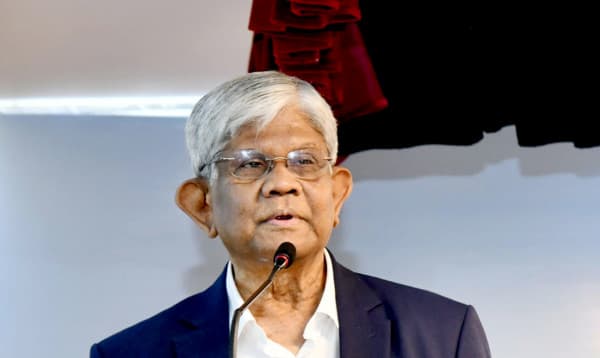 নির্বাচনের আগে বই প্রিন্ট হলে দেব: অর্থ উপদেষ্টা