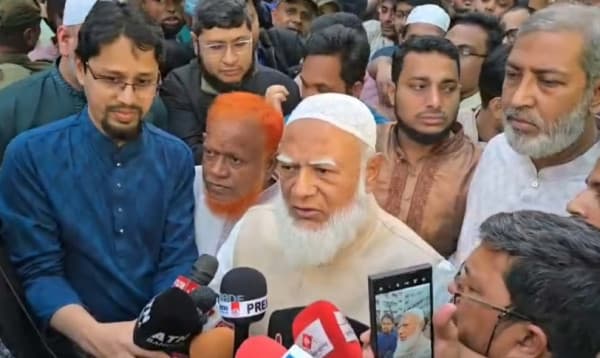 নতুন করে ফ্যাসিজম রাজত্ব কায়েমের চেষ্টা করলে জবাব দেবে জনগণ: জামায়াত আমীর