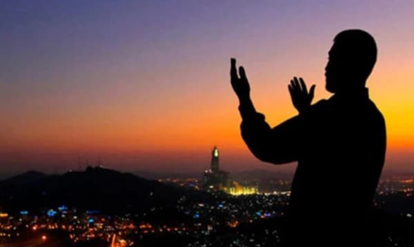 জুমার দিনে দোয়া কবুলের সময়