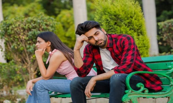 যেসব কারণে মানুষ সঙ্গীর প্রতি আকর্ষণ হারিয়ে ফেলে