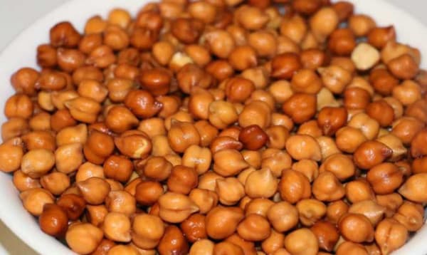 জানেন কি সকালে এক মুঠো কাঁচা ছোলার উপকারিতা কি কি?