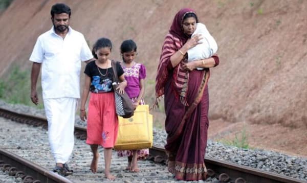 হিন্দু সন্তানদের মুসলিম বাবা-মা