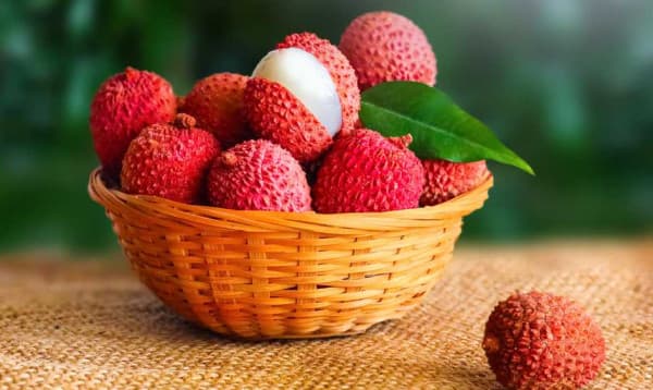 অতিরিক্ত লিচু খেলে যা হয়