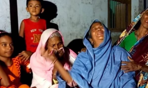 মোবাইলে বিয়ে, স্বামীকে দেখার আগেই বিধবা হলেন মরিয়ম
