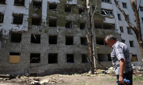 Russia accuses Kyiv of using cluster bombs as journalist killed