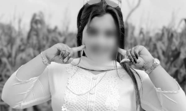 টিকটক করার অভিযোগে চুয়াডাঙ্গায় নারীর মরদেহ দাফনে বাধা
