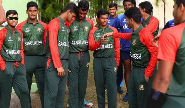 Junior Tigers crush Canada by eight wickets